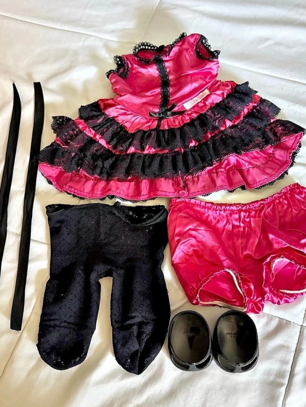 Cabbage Patch Spain World Traveller outfit
